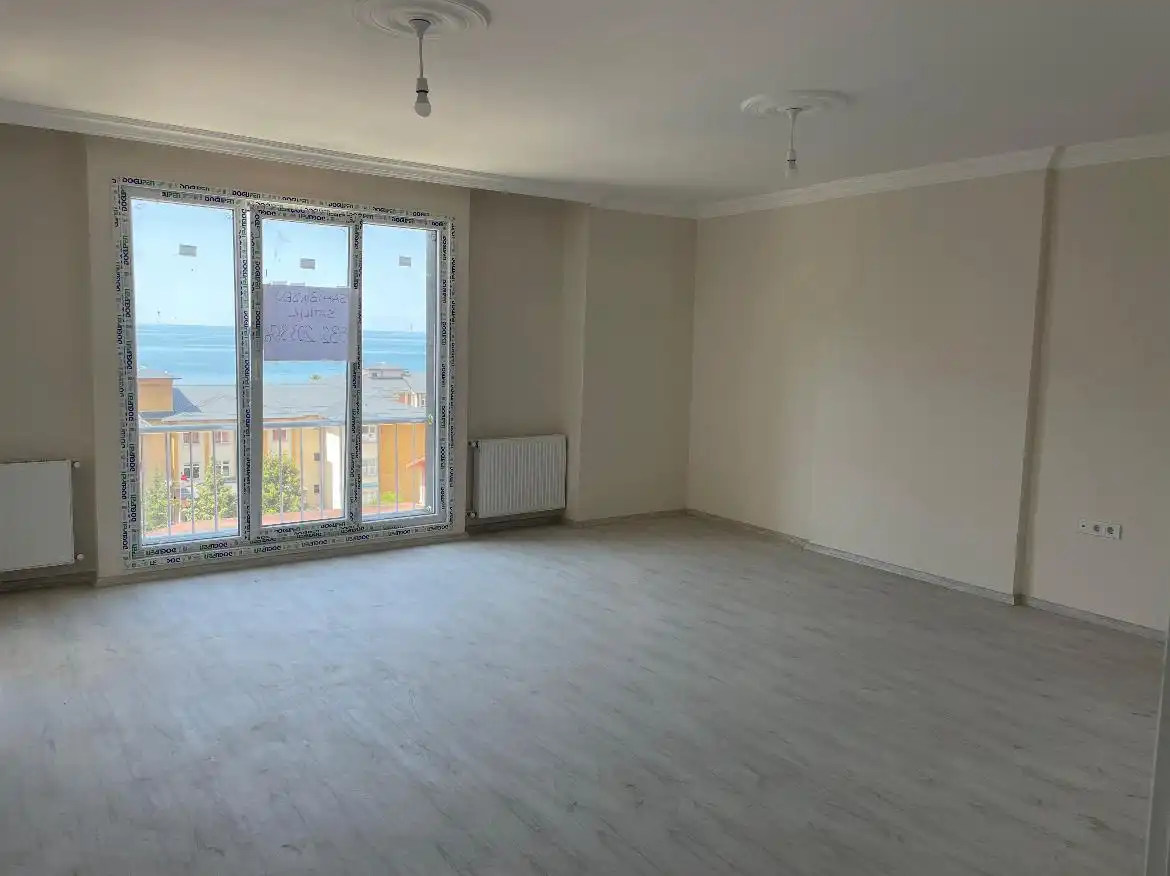 Изображение Просторная 3+1 квартира с видом на море